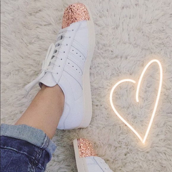 ADIDAS Superstar Rose Gold Toe - Picture 3 of 8